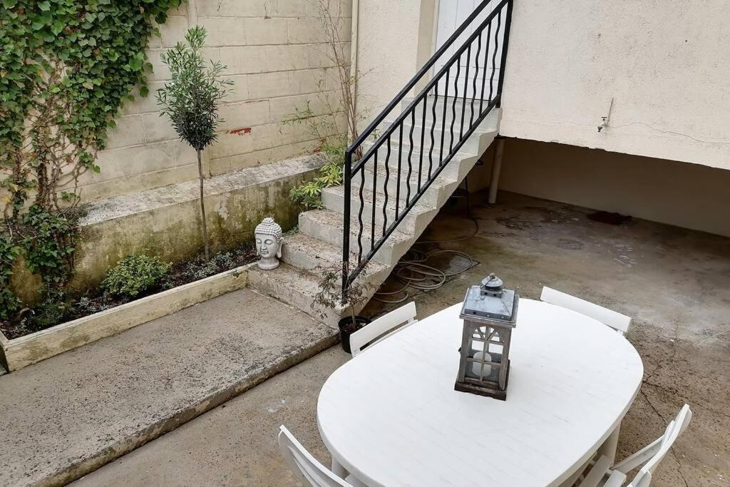 Les Etapes Chartraines Parking Wifi Jaccuzi Lejlighed Chartres Eksteriør billede